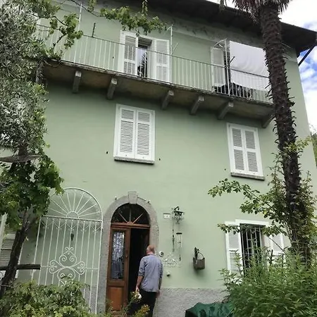Casa Lario Casa de Férias