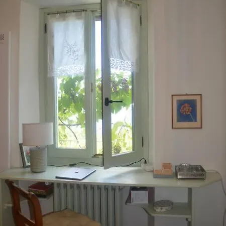 Casa de Férias Casa Lario Naggio (Lombardy)