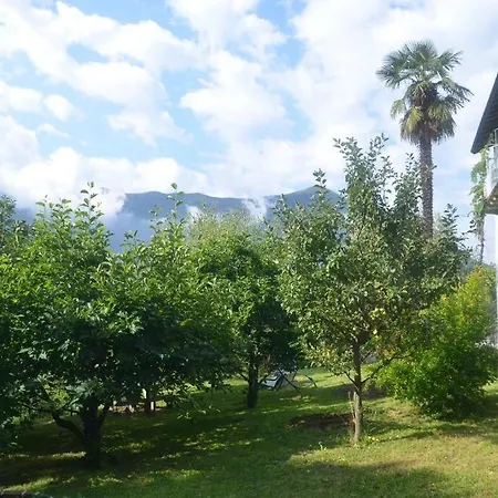 Casa de Férias Casa Lario Naggio (Lombardy)