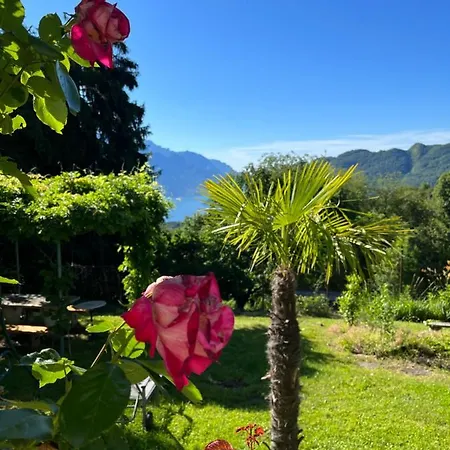 Casa Lario Casa de Férias Naggio (Lombardy)